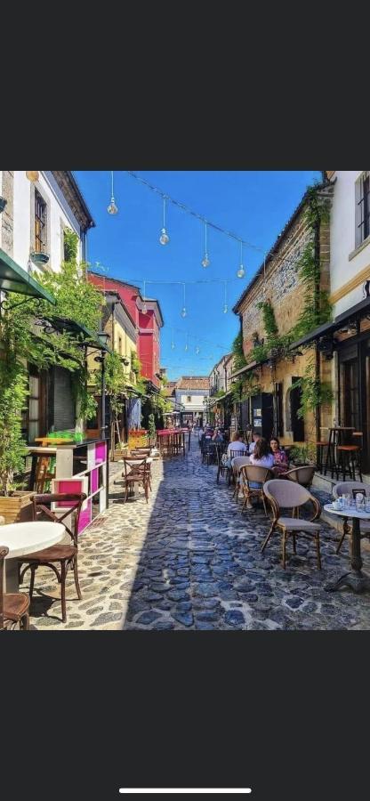 Tradicional Bazaar Home Korce Buitenkant foto